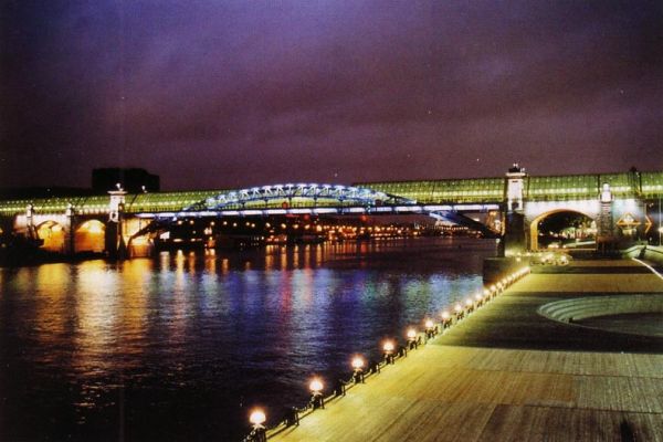 Андреевский пешеходный мост